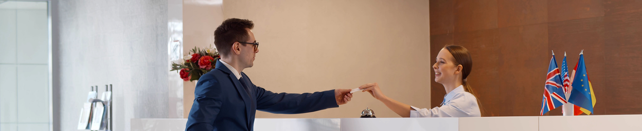 Touchscreens for Hospitality and Food Service